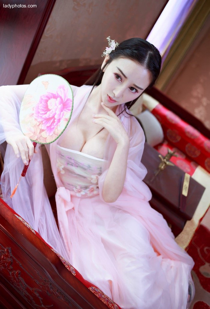 Live spring palace! Sexy queen Zou Jingjing shows her desire - 5