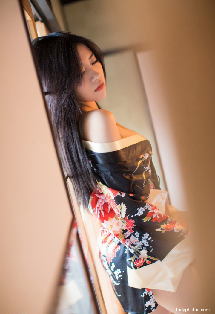 Kimono vs professional dress temperament goddess promises Sabrina crisp breasts and beautiful legs - 1