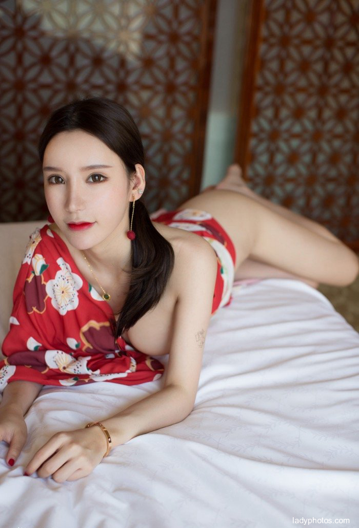 Lust! Hot imperial sister Zhou Yuxi's graceful posture and charming expression - 5