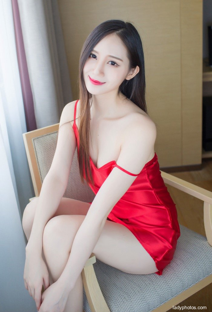 Sisy, the goddess of temperament, is sexy and elegant, and its super long legs are exciting - 5