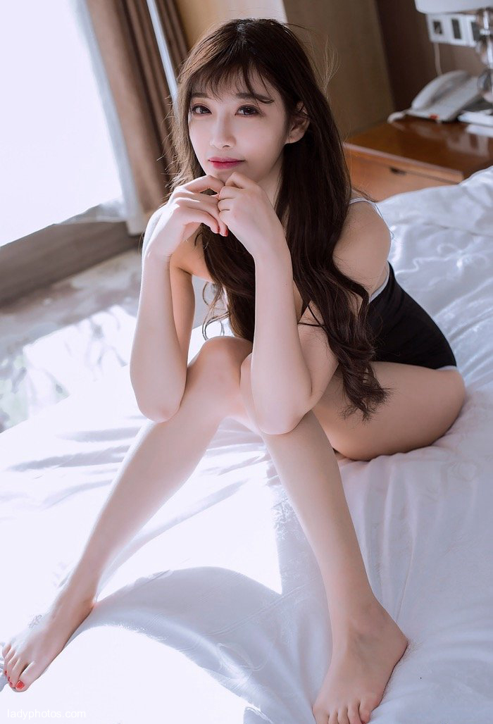 Pure goddess Yang Chenchen's private room - 3