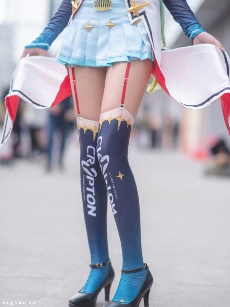 The cosplay collection is full of long legs - 1