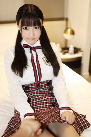 To satisfy your dream of engagement, Zhu Ke'er, a sweet and cute girl, is waiting for you to dress up as a student
