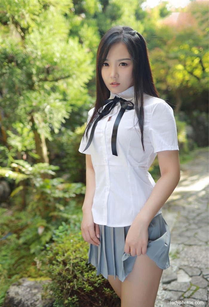Lovely cute girl Xu Weiwei's beautiful photo of student JK uniform - 3