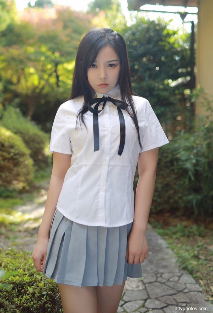 可爱萌妹徐微微唯美写真 学生JK制服写真清新怡人 - 1