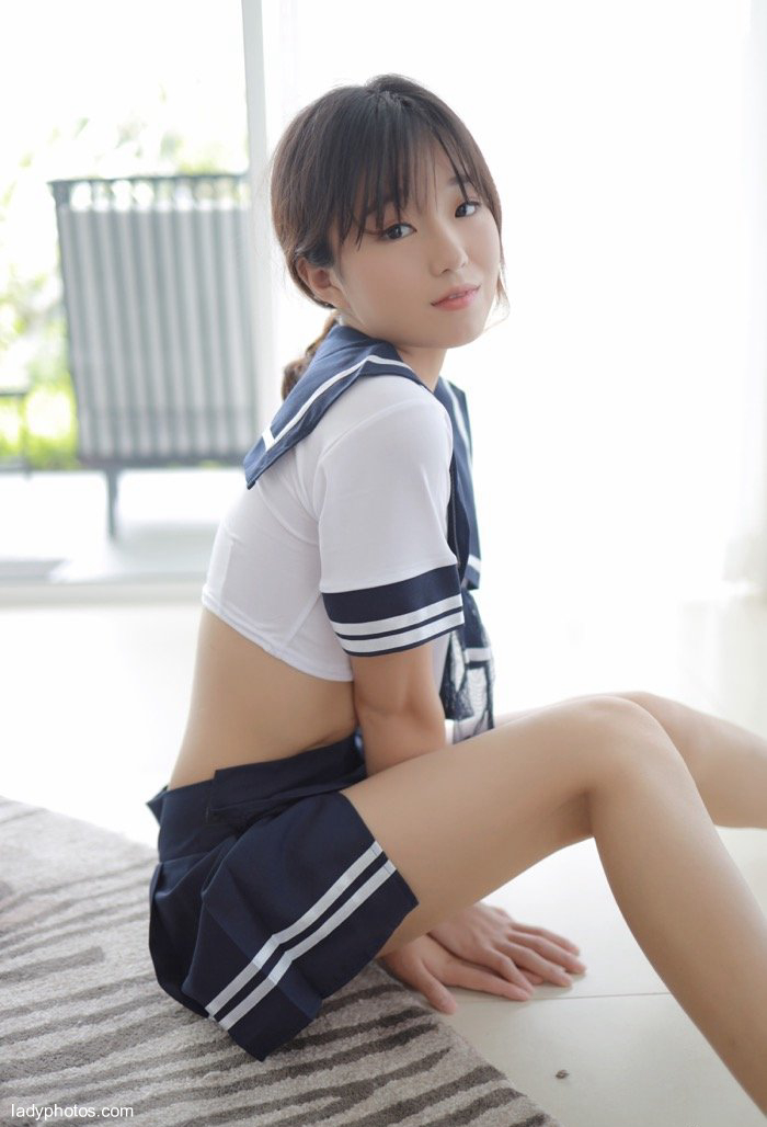 少女风十足！可爱萌妹子仓井优香性感JK制服撩倒宅男 - 4