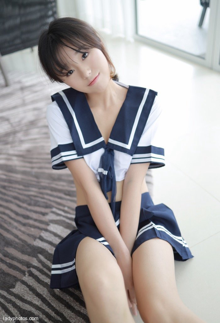 Girlish! Cute girl Yukio kurai sexy JK uniform knocks down otaku - 3