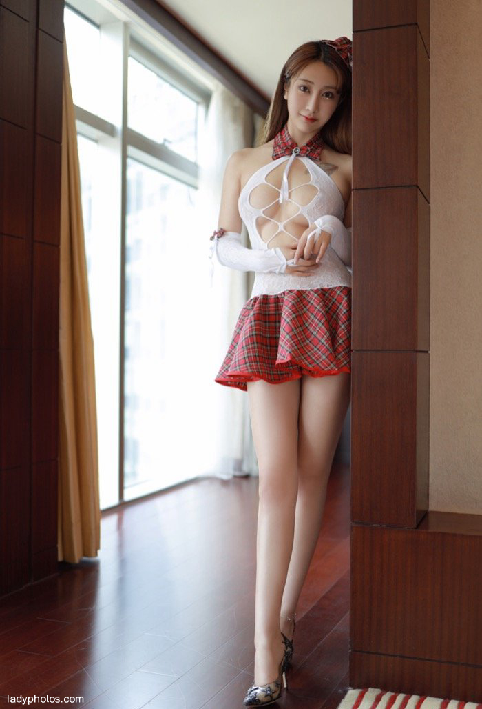 Beautiful girl Lin Zixin's student uniform - 1