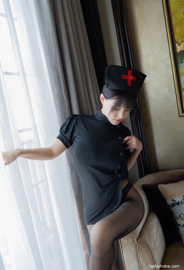 Sister, check your body! The black nurse Zhu Ke'er is so beautiful and dirty that she has to look at it - 3