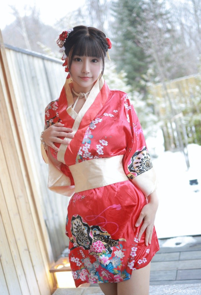 Playing bundling in the hot spring pool, kimono beauty Zhu Ke'er is full of beautiful figures - 5