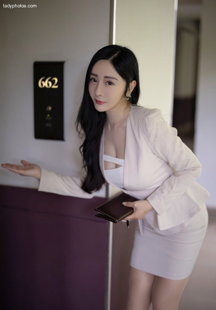 It looks like Yang Mi. It's more spicy than Yang Mi's female model. The service of Yuner hotel is imaginative - 1