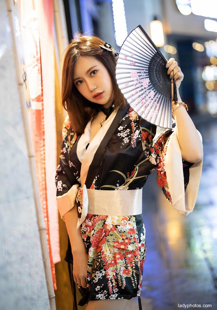 Japanese play is really exciting! Milk popping pretty girl Qi Lijia style kimono tempts her boyfriend - 4