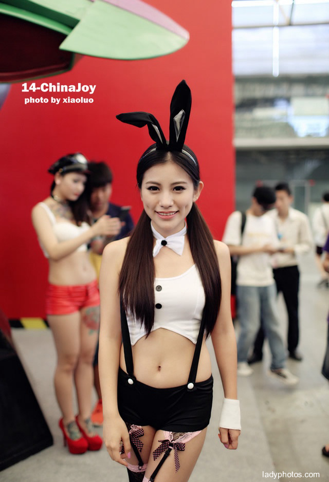 2014 Chinajoy showgirl綺麗な妹Part 1 - 4