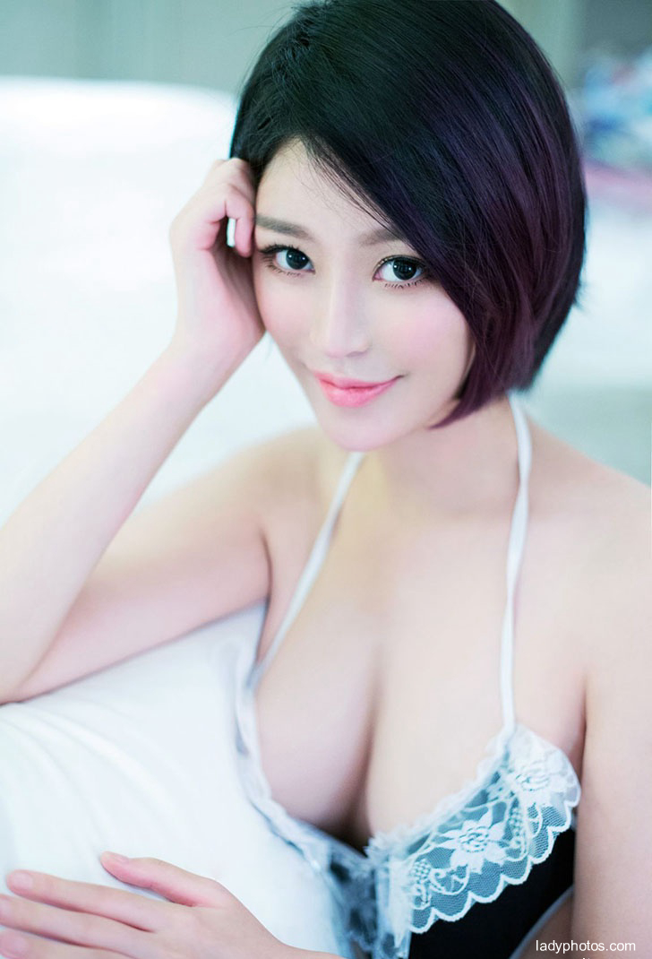 Sexy girl Kim Yu hee - 3