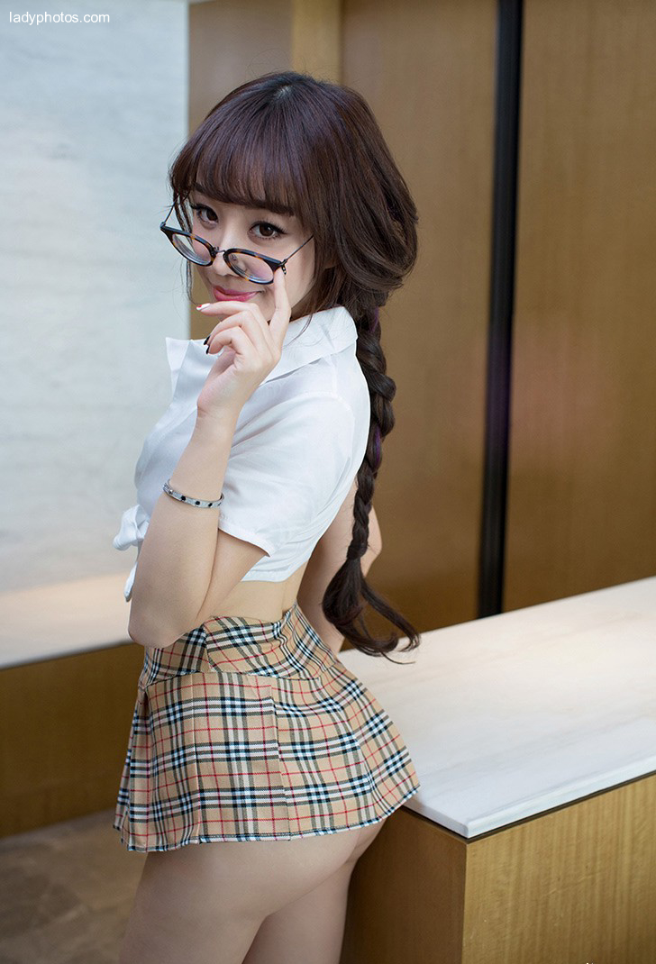 Young model of Youguo Han Yufei - 1