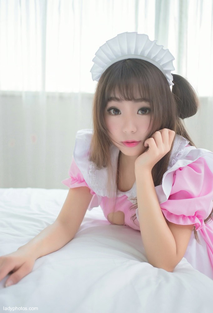 可愛い美女のメイド服 - 4