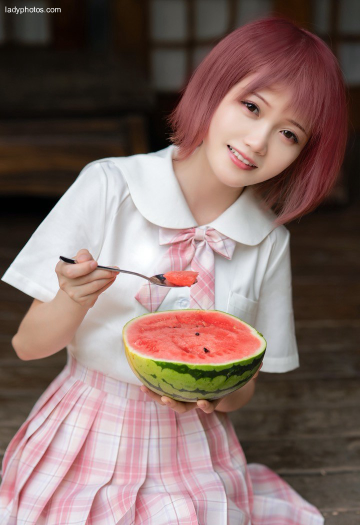 JK 유니폼 일본계 소녀: 온몸 분홍색 차림 흔들흔들 - 3
