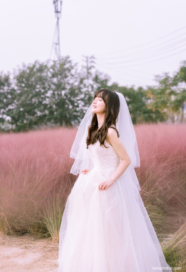 Pink and Dai confused the girl's heart. The portrait of the beautiful girl's wedding dress was simply dreamy - 5