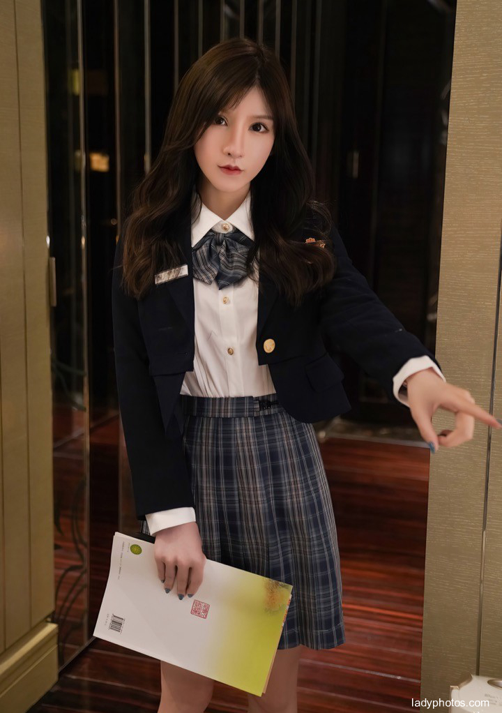 Be obedient and let you handle JK school flower Zhou Yuxi's top figure is beautiful - 1