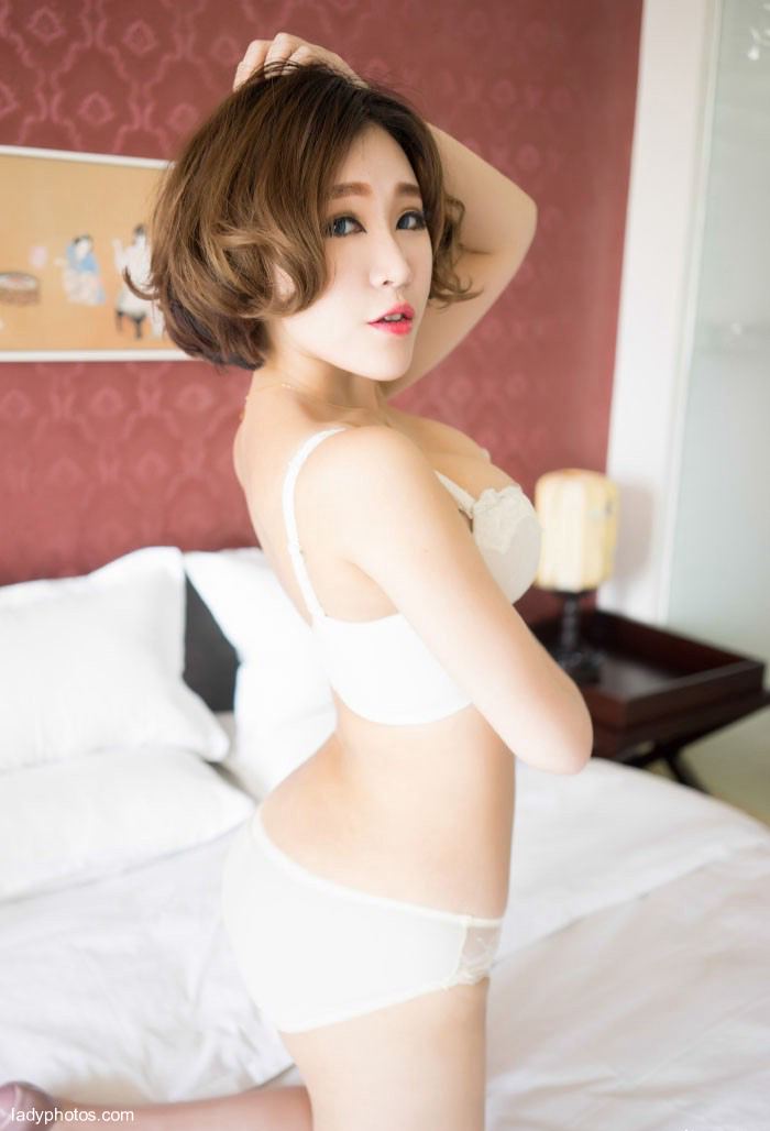 魅妍社のセクシーな美人の趙歓顔Jessicaの半裸の写真の体つきは完璧です。 - 1