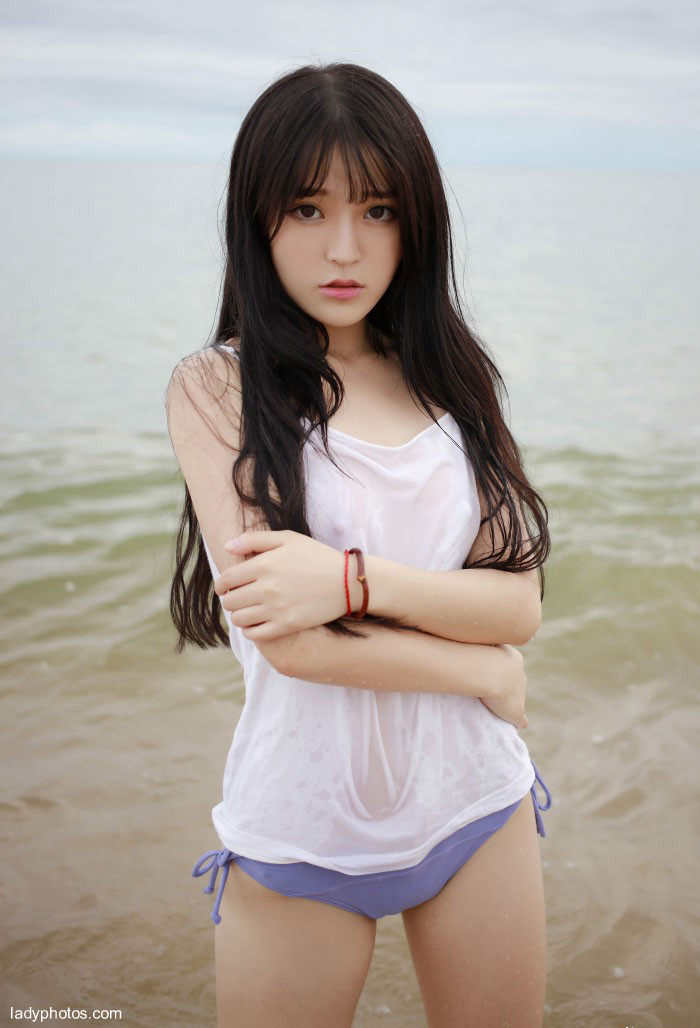 Pure beauty Yi Xiaoqi Mo temperament water goddess fan - 1