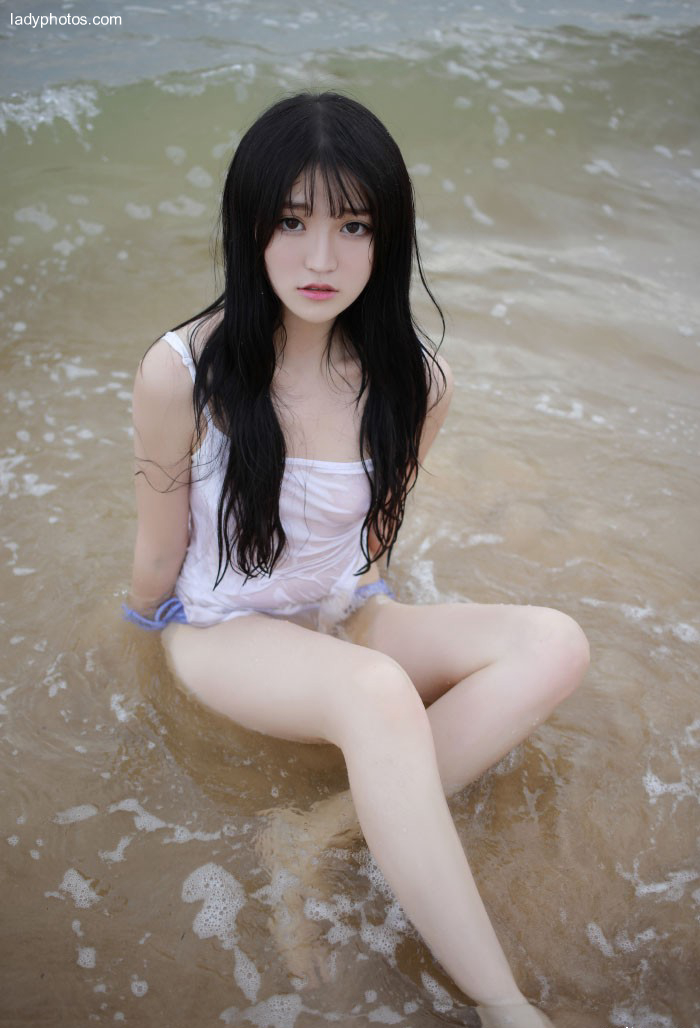 Pure beauty Yi Xiaoqi Mo temperament water goddess fan - 4