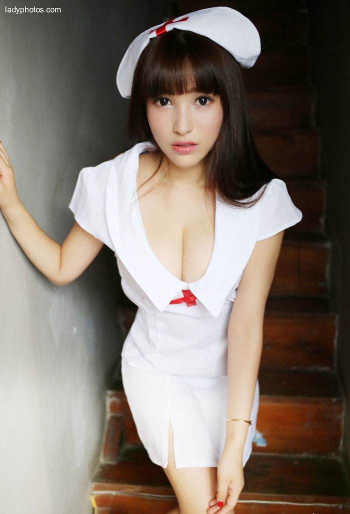 Uniform, beautiful chest, loft style, temperament and beauty Ni coco incarnate as angel in white - 2