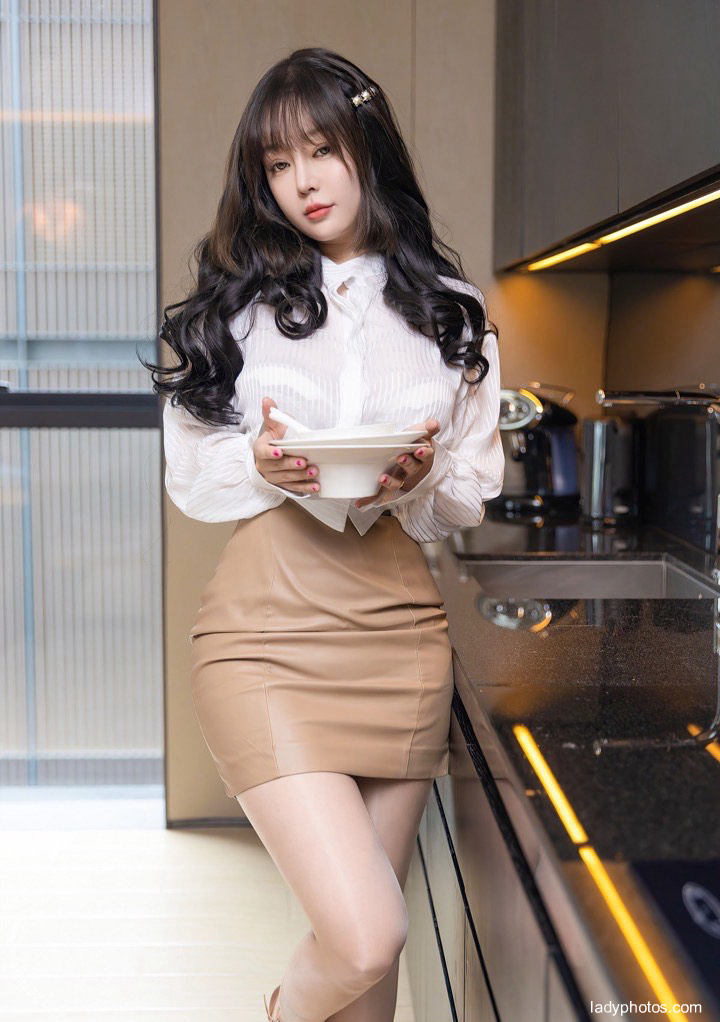 Welcome home! Beautiful wife wangyuchun: a sexy dinner waiting for you - 3