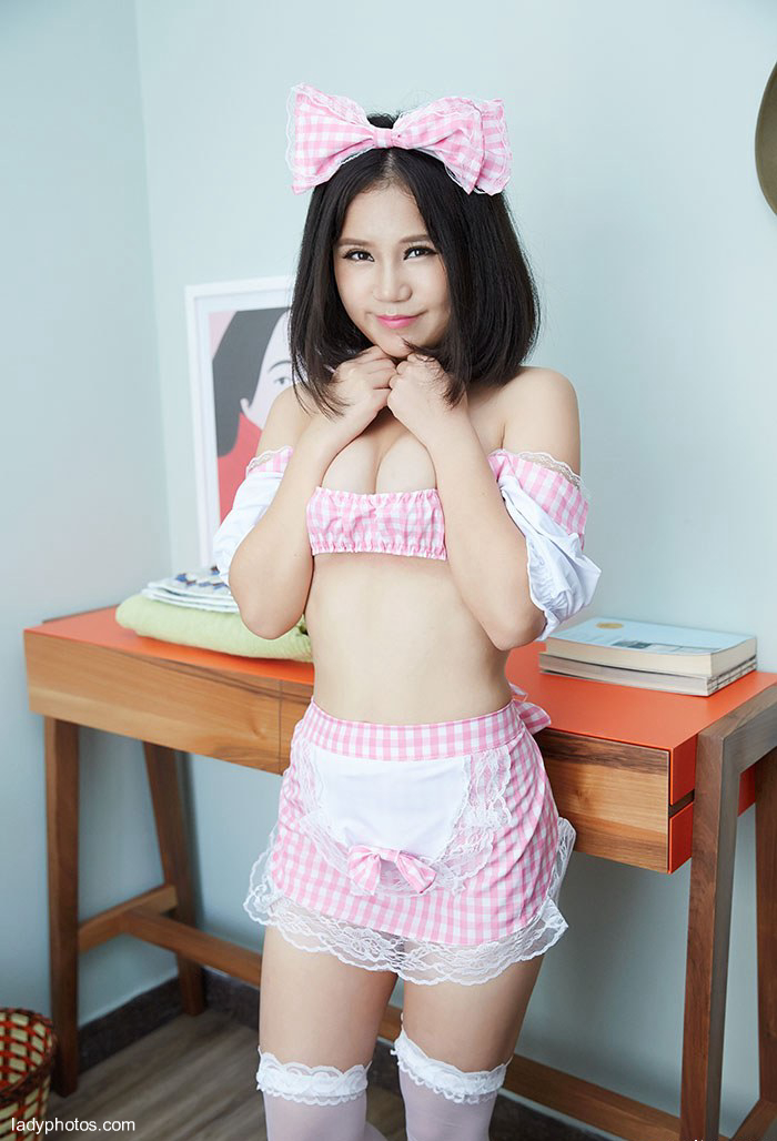 Sexy and fresh college student Tang Jiayi lovely Maid Dress and Sexy Bunny portrait - 5