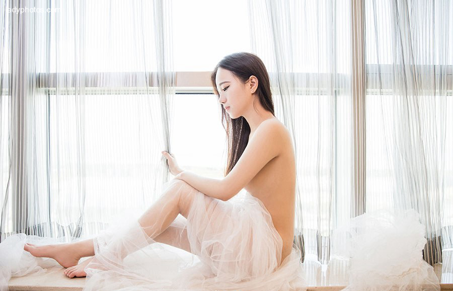 Sexy beauty baby Jiayin Maid uniform temptation to play gauze perspective bathroom wet body - 4
