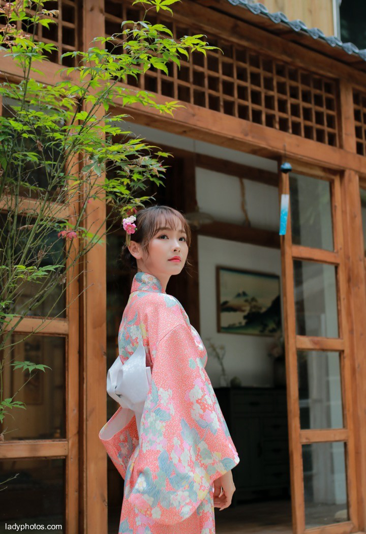 日本の伝統的な風情を感じて、島国の花の娘はあなたを待っています - 3
