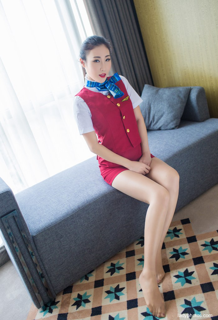 Seduction of silk stockings, beautiful scene, lonely, beautiful stewardess Wendy Zhixiu Hotel, large scale strip and take private photos - 2