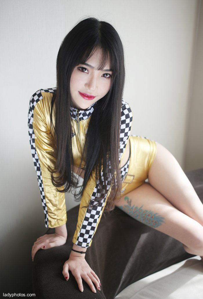 Meet racing girl Yang Jie - 5